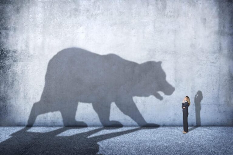 1 Canadian Dividend Stock Off 20% to Buy and Hold Forever