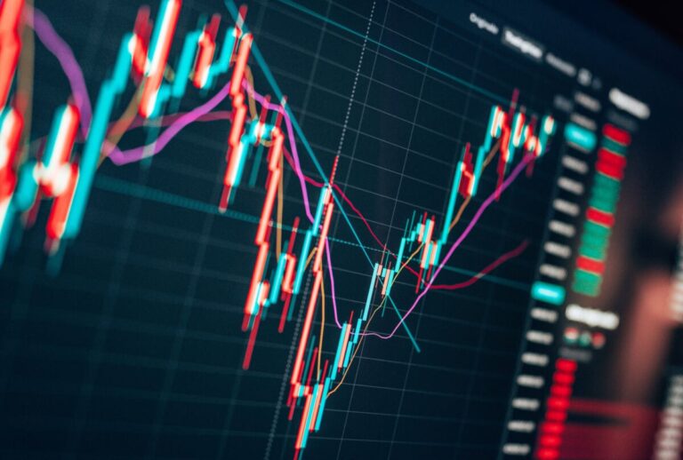 1 Discounted Canadian Dividend Stock Down 31% That’s Worth Buying Now