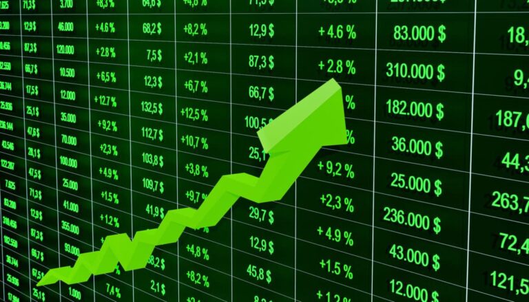 2 Canadian Stocks Primed to Surge in 2026