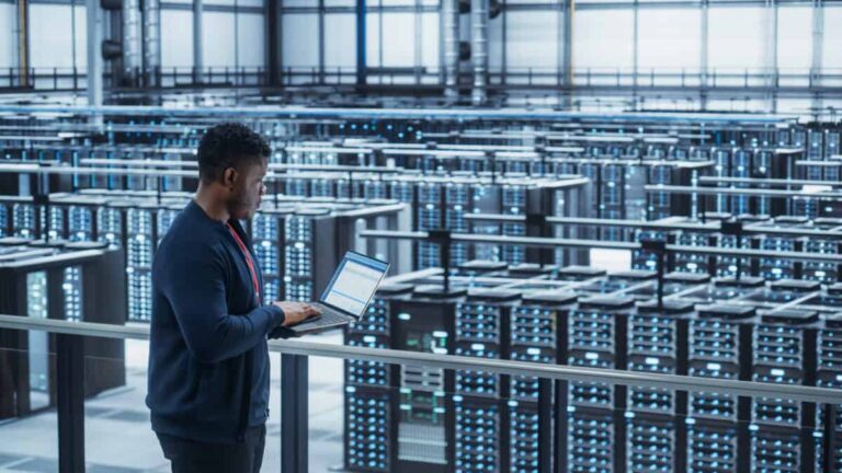 3 TSX Stocks That Could Benefit From Surging Data Centre Demand