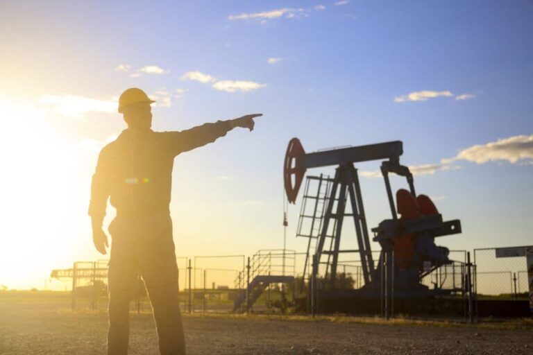 The Canadian Energy Stock I’m Buying Now: It’s a Steal