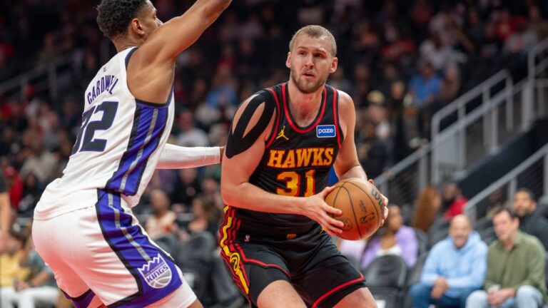 AP source: Jock Landale agrees to one-year, $14 million deal with Hawks