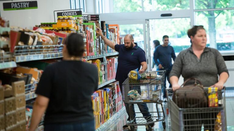 Aldi borrows viral trend to win over shoppers