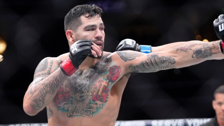Anthony Hernandez, Gregory Rodrigues to headline UFC Sacramento