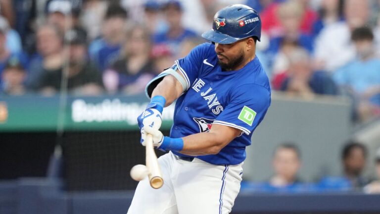 Blue Jays’ Anthony Santander could return in August, John Schneider says