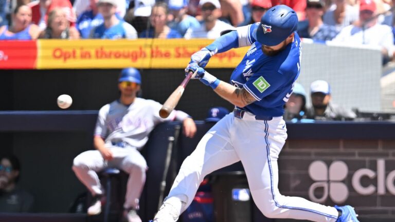 Blue Jays falter late in sixth straight loss as Rangers earn four-game sweep