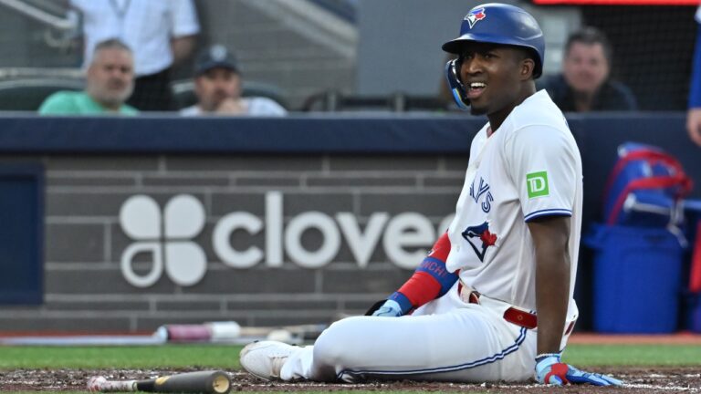 Blue Jays get back to .500 after bullpen shuts down Astros