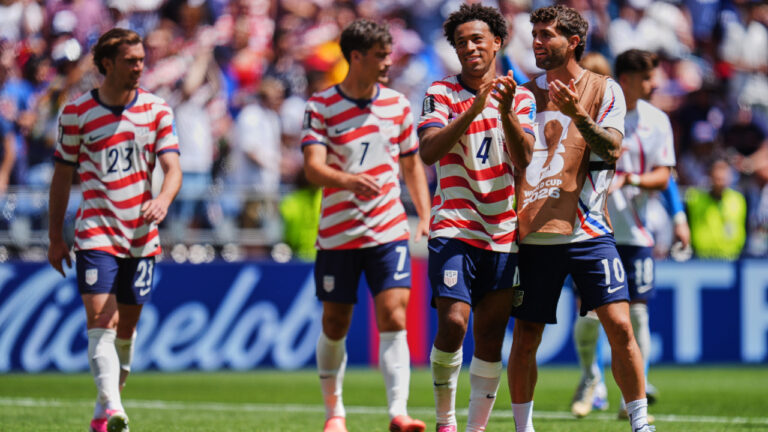 Despite Pulisic’s absence, U.S. beats Australia to advance to knockout round