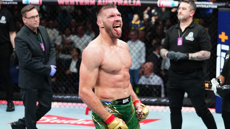Dricus Du Plessis defeats Kamaru Usman on UFC Fight Night
