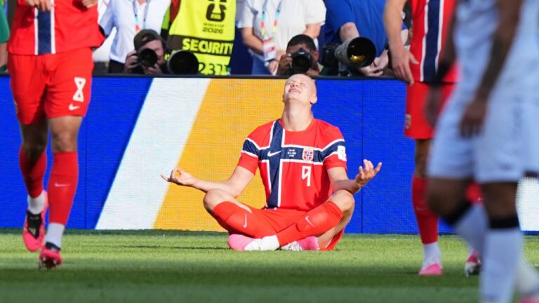 Erling Haaland scores twice in World Cup debut as Norway tops Iraq