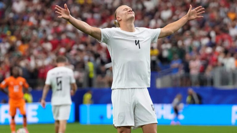 Haaland nets game-winner as Norway wins first World Cup knockout game