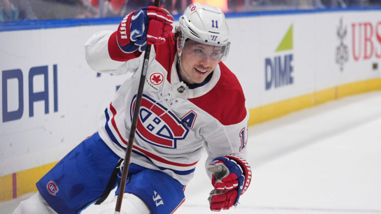 How Gallagher addition changes dynamics for rebuilding Canucks