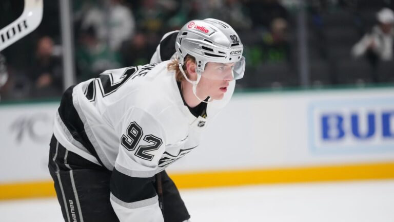 Kings re-sign Brandt Clarke to five-year, $37M deal