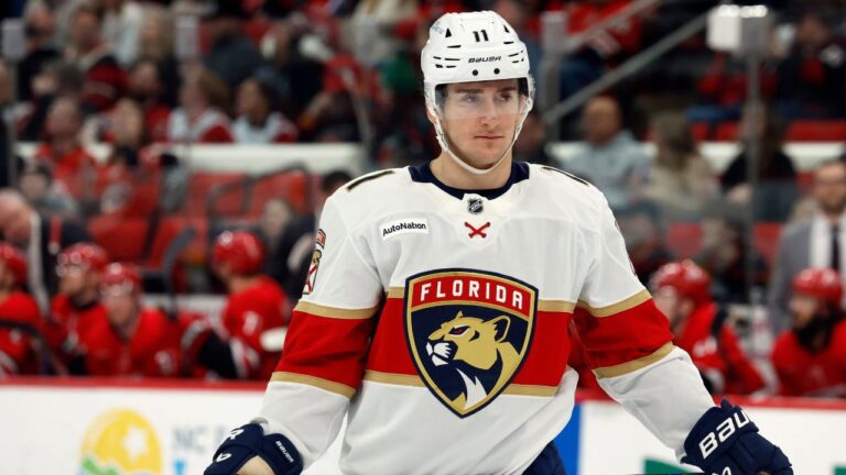 Kraken acquire Mackie Samoskevich from Panthers for two draft picks