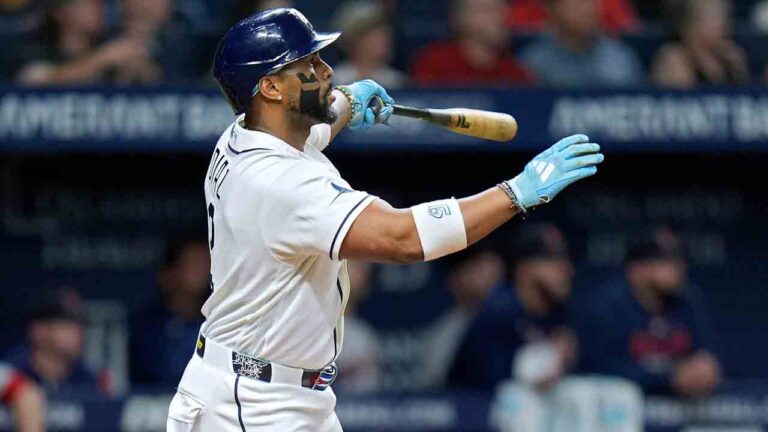 MLB Roundup: Diaz hits leadoff homer as Rays beat Red Sox