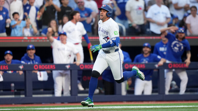 Mets outfield boots it around as Blue Jays’ Springer scores Little League homer