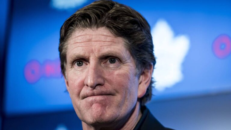 Oilers hire Mike Babcock as next head coach