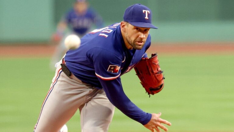 Rangers’ Nathan Eovaldi scratched from start vs. Padres with knee soreness