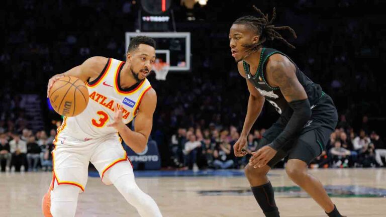 Report: Hawks, CJ McCollum agree to one-year, $21M extension
