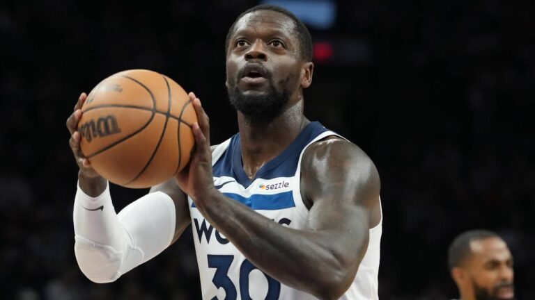 Report: Timberwolves trade Randle to Nets in three-team deal, Claxton headed to Bulls