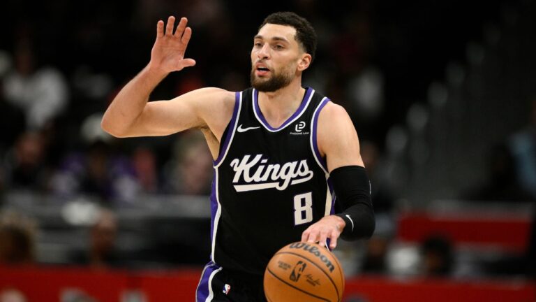 Report: Zach LaVine opts in to $49 million player option for 2026-27 season