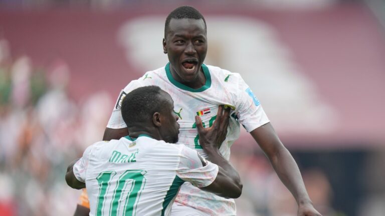 Senegal routs Iraq in Toronto to keep knockout hopes alive at World Cup