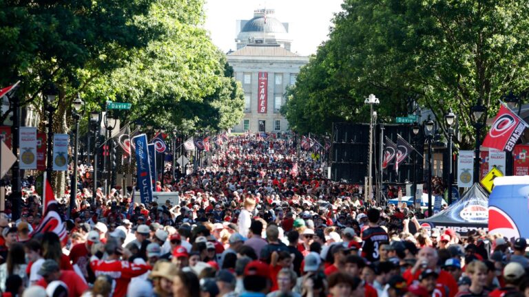 ‘So ready’: Fans savouring long-awaited Hurricanes’ championship parade