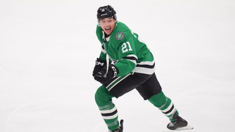 Sources: Jason Robertson turns down contract offer from Kraken