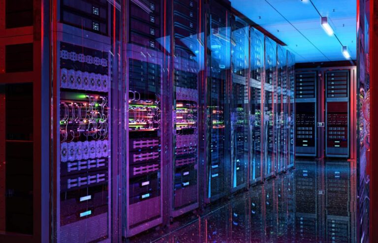 1 Canadian Company Set to Make a Fortune From the $650 Billion Data Centre Buildout