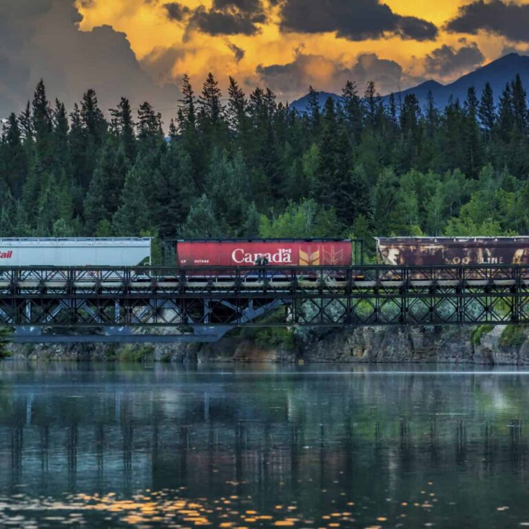 This TSX Dividend Stock Looks Built for the Long Haul