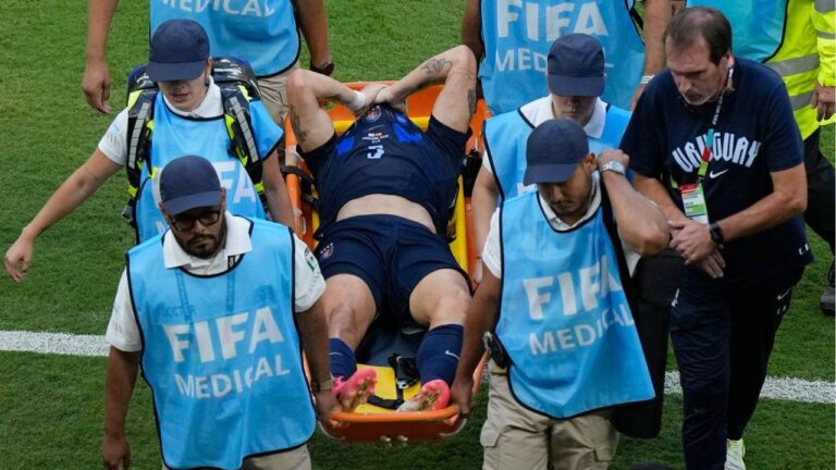 Uruguay, Man United midfielder Manuel Ugarte sustains knee ligament damage