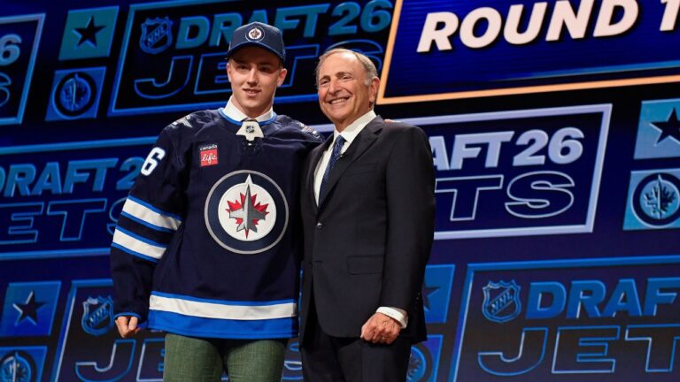 Jets sign first-rounder Viggo Bjorck to entry-level contract