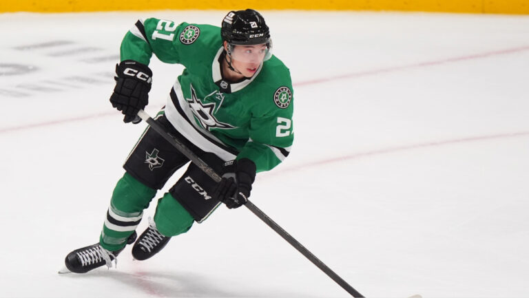 Report: Hearing dates for player-elected salary arbitration scheduled