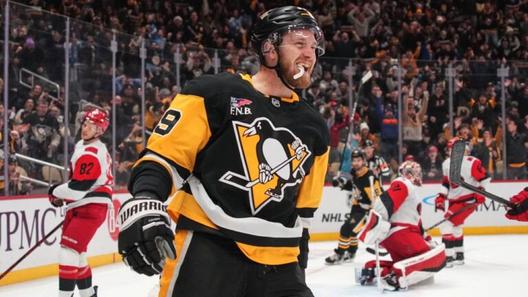 Anthony Mantha signs two-year, $9.5-million contract with New Jersey Devils