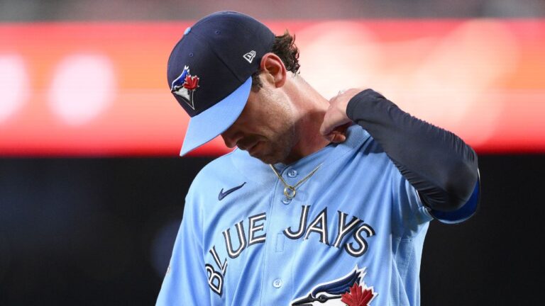 Bieber’s blowup, Guerrero’s injury add to Blue Jays misery