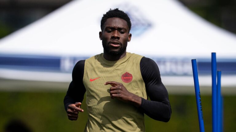 Canada’s Davies ‘didn’t feel right’ ahead of game vs. Morocco