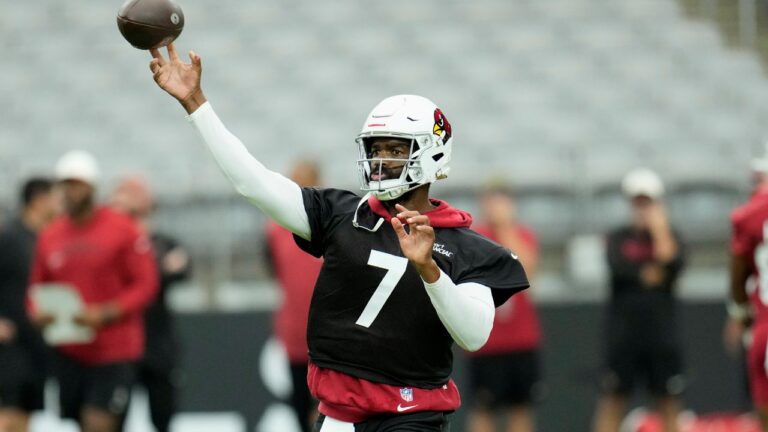 Cardinals QB Jacoby Brissett practices amid contract uncertainty