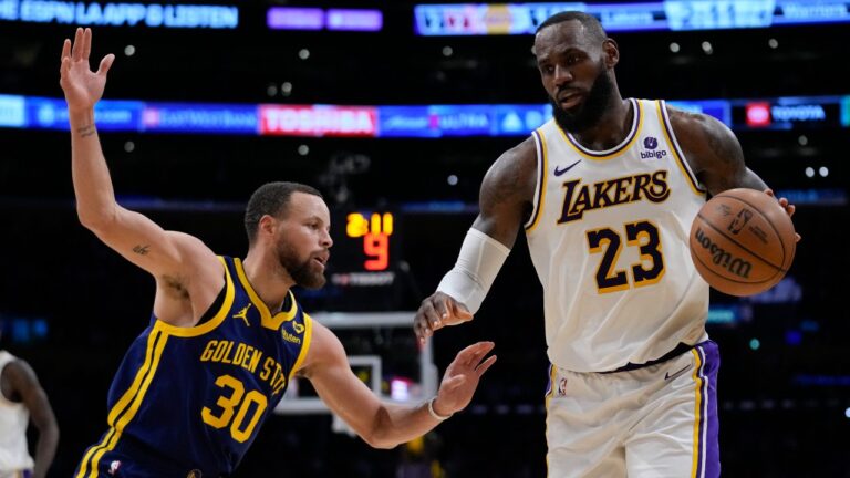 Curry on LeBron: ‘That’s why you don’t envision anything until it happens’