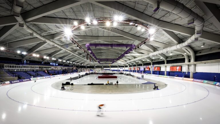 Federal, Alberta governments invest $52 million in Calgary Olympic Oval upgrade