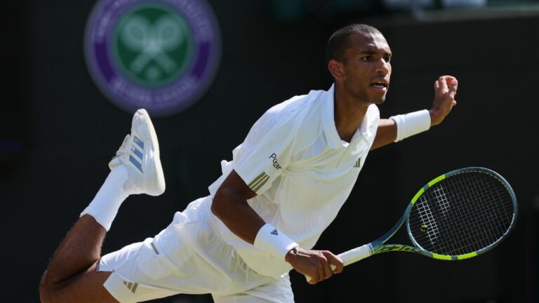 Felix Auger-Aliassime confronts opponent over medical timeout