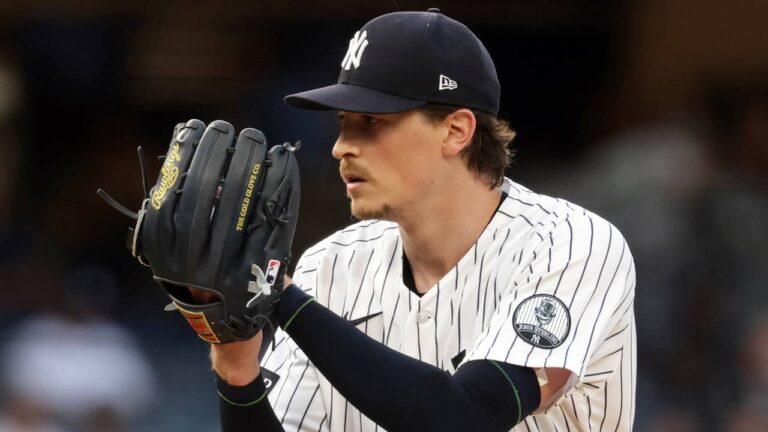 Fried allows one hit in return from IL, Yankees split doubleheader with Pirates
