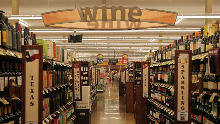 Kroger revamps wine aisle to win over customers