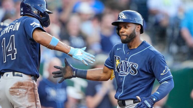 MLB Roundup: Rays top Royals for eighth straight win