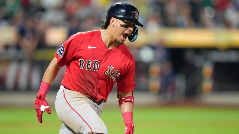 Red Sox beat Mets after travel delays