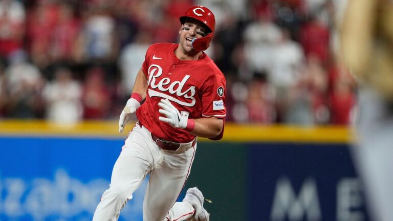 Reds place Spencer Steer on 15-day injured list with wrist sprain