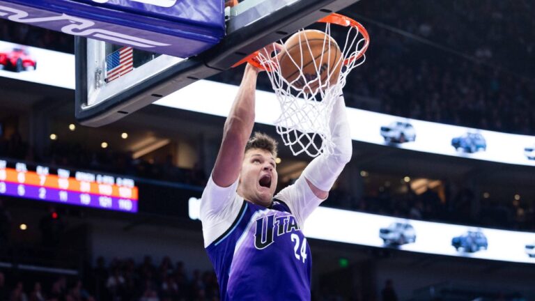 Report: Lakers acquiring Walker Kessler from Jazz for two first-round picks, pick swaps