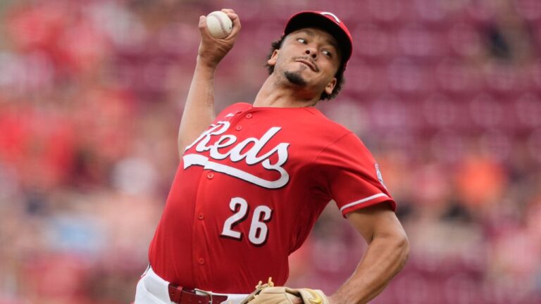 Report: Reds sign RHP Chase Burns to seven-year, $105-million extension