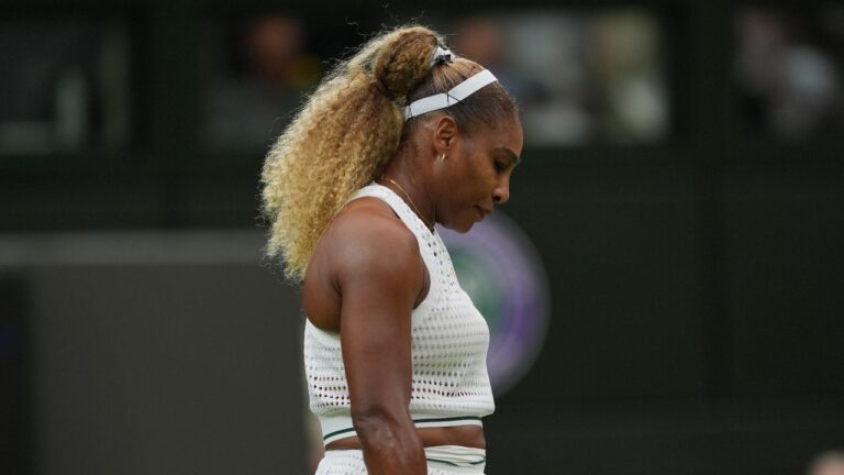 Serena Williams tweaked knee during Wimbledon return: agent