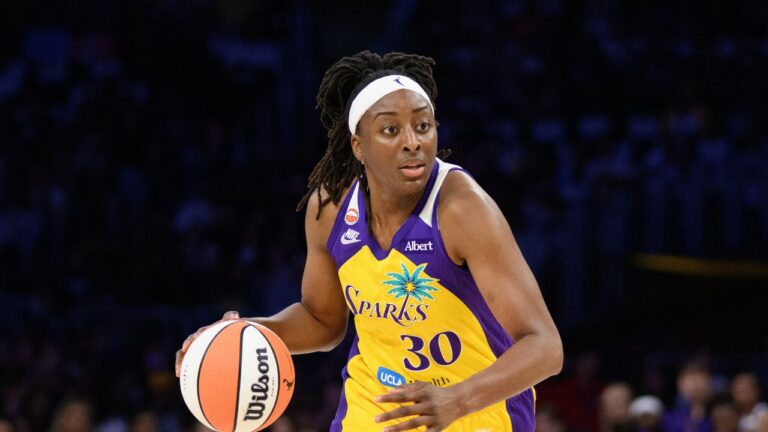 Sky beat Sparks as Nneka Ogwumike becomes LA’s career scoring leader