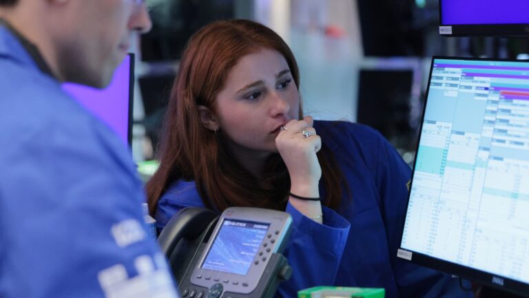 Stocks making the biggest moves after hours: AAPL, AMZN, RIVN, RDDT